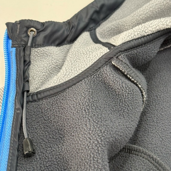 Under Armour Women's Full Zip Hoodie Grey and Green Loose Cold Gear Storm. Sz XS - Picture 12 of 13